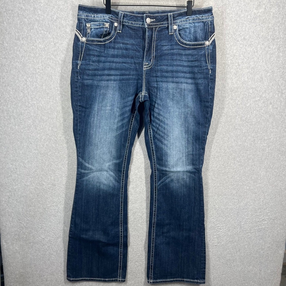 Miss Me Fleur De Lis Bootcut Jeans Women 36 Cow Hide Trim Embellished Worn Once!